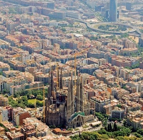 barcelona sightseeing - wedding stories